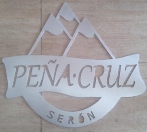 PEA CRUZ logo